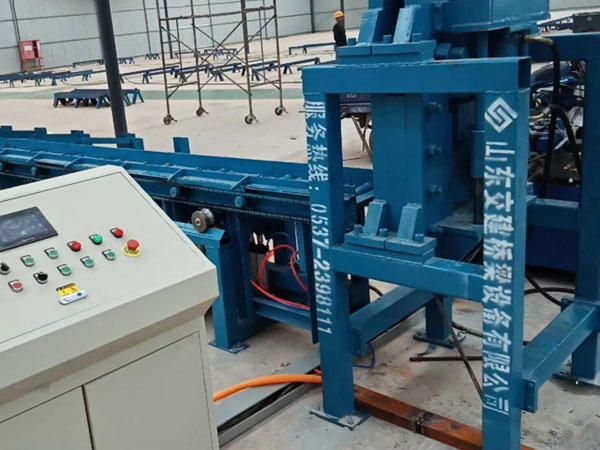 數(shù)控剪切生產線